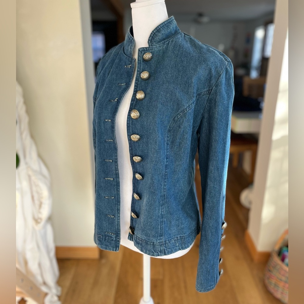 Vintage Lucia Lukken Broomskirts denim Blue Jacket with Button Details